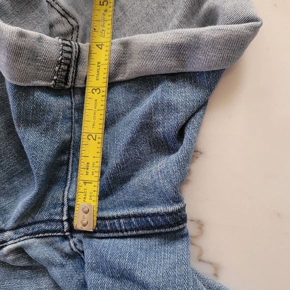 Universal Thread Light Blue Denim Shorts Size 25 - Picture 5 of 6